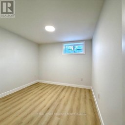 LOWER - 293 GLEBEMOUNT AVENUE Toronto (East York) Ontario photo 8