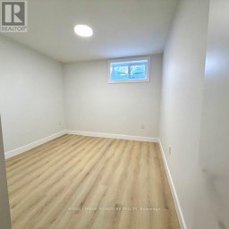 LOWER - 293 GLEBEMOUNT AVENUE Toronto (East York) Ontario photo 9