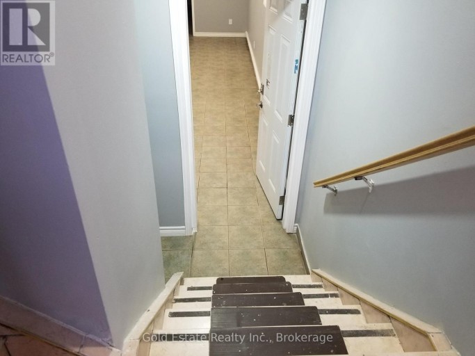 BSMT - 426 LANGLOIS AVENUE, Windsor, Ontario, N9A2G4