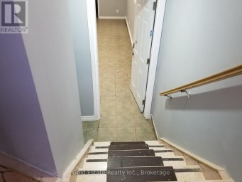 BSMT - 426 LANGLOIS AVENUE Windsor Ontario photo 2