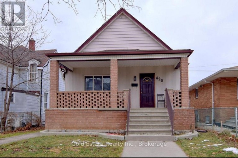 UPPER - 426 LANGLOIS AVENUE, Windsor, Ontario, N9A2G4
