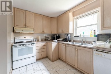 MAIN - 14 LAWNDALE ROAD Toronto (Scarborough Village) Ontario photo 5