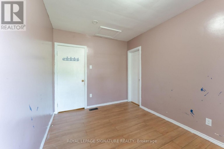 MAIN - 14 LAWNDALE ROAD, Toronto (Scarborough Village), Ontario, M1M3R6