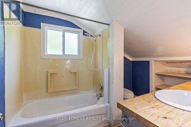 10 HENRY STREET St. Thomas Ontario photo 24