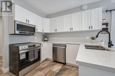 284 COLBORNE STREET Centre Wellington (Elora/Salem) Ontario photo 13