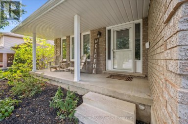 284 COLBORNE STREET Centre Wellington (Elora/Salem) Ontario photo 3