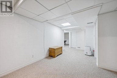 284 COLBORNE STREET Centre Wellington (Elora/Salem) Ontario photo 35