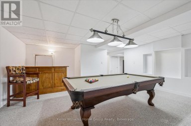 284 COLBORNE STREET Centre Wellington (Elora/Salem) Ontario photo 37