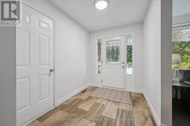 284 COLBORNE STREET Centre Wellington (Elora/Salem) Ontario photo 4