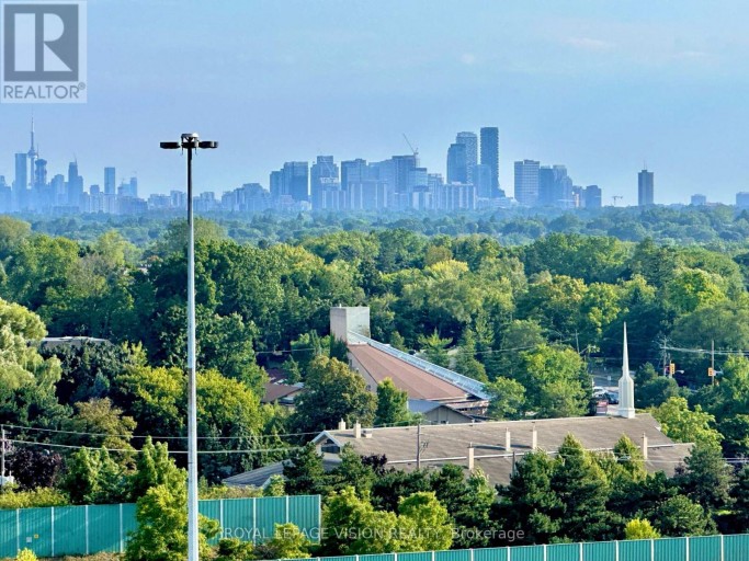 1112 - 17 BARBERRY PLACE, Toronto (Bayview Village), Ontario, M2K3E6