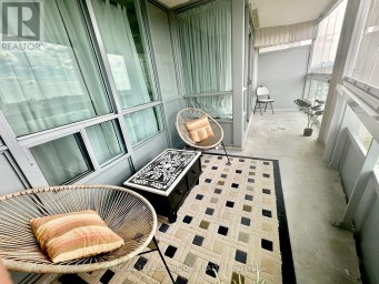1112 - 17 BARBERRY PLACE Toronto (Bayview Village) Ontario photo 9