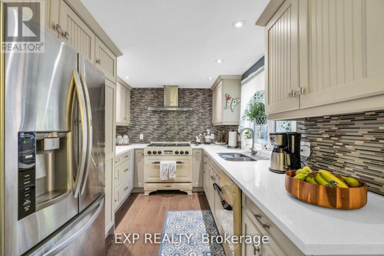 180 BROPHY'S LANE, Blue Mountains, Ontario, L9Y0K5