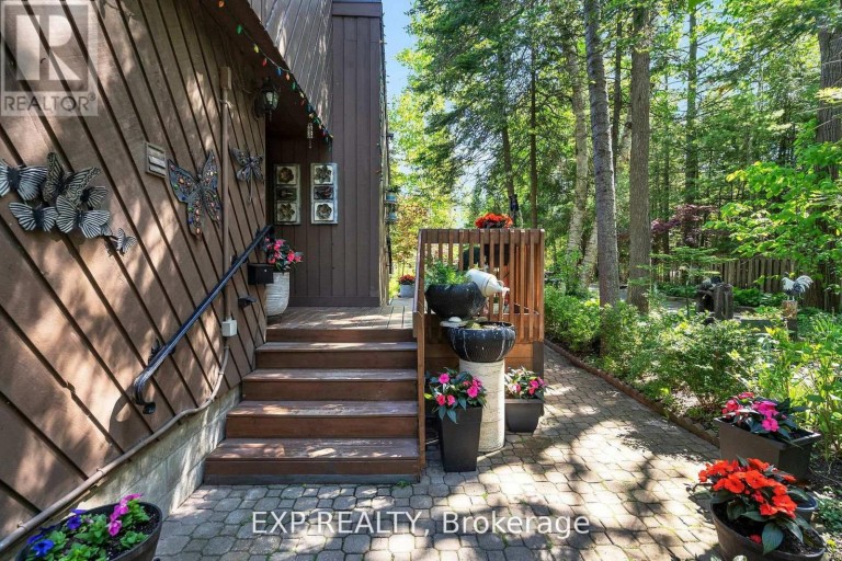 180 BROPHY'S LANE, Blue Mountains, Ontario, L9Y0K5