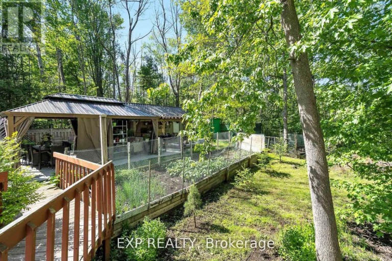 180 BROPHY'S LANE, Blue Mountains, Ontario, L9Y0K5