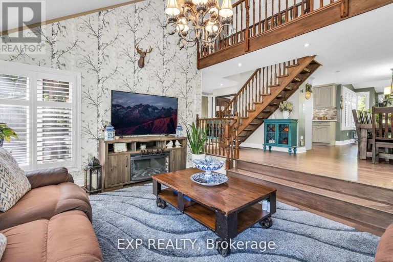 180 BROPHY'S LANE, Blue Mountains, Ontario, L9Y0K5