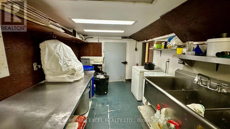 1201 BROADVIEW AVENUE, Toronto (Broadview North), Ontario, M4K2T1
