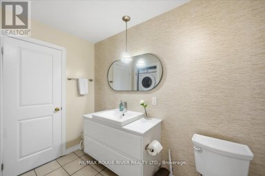 1401 - 135 JAMES STREET S Hamilton (Corktown) Ontario photo 17