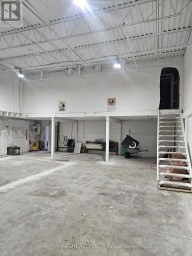 12-18 CLARK STREET Welland (Broadway) Ontario photo 3