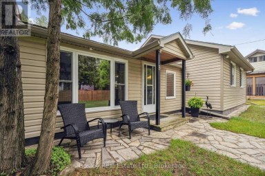 3 HAMILTON PLACE South Bruce Peninsula Ontario photo 2
