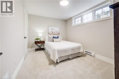 38 DEER RIDGE Crescent Kitchener Ontario photo 20
