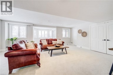 38 DEER RIDGE Crescent Kitchener Ontario photo 22