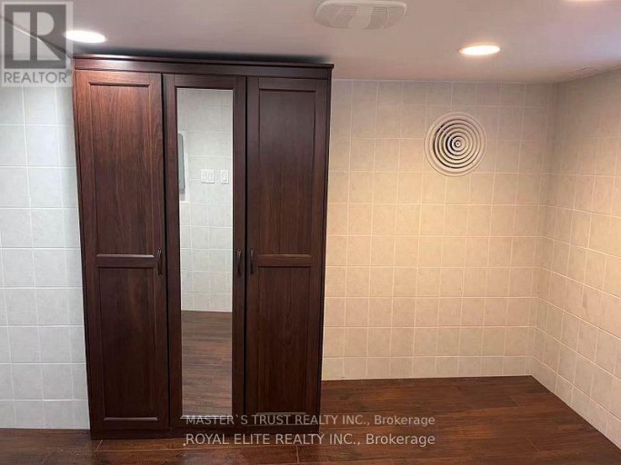 89 FINCH AVE EAST AVENUE, Toronto (Willowdale East), Ontario, M2N4R4