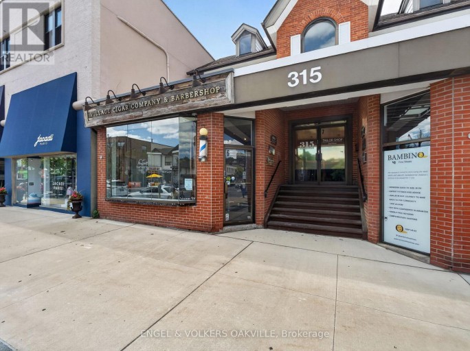 315A LAKESHORE ROAD E, Oakville (OO Old Oakville), Ontario, L6J1J3