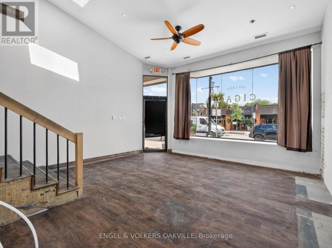 315A LAKESHORE ROAD E, Oakville (OO Old Oakville), Ontario, L6J1J3