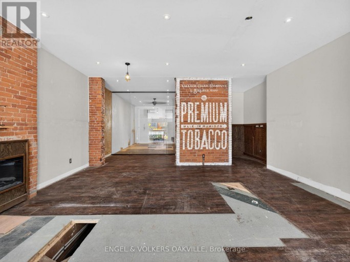 315A LAKESHORE ROAD E, Oakville (OO Old Oakville), Ontario, L6J1J3