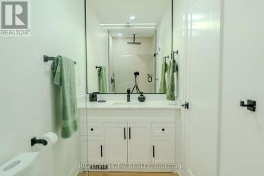 16 HABIBI LANE Toronto (Corso Italia-Davenport) Ontario photo 17