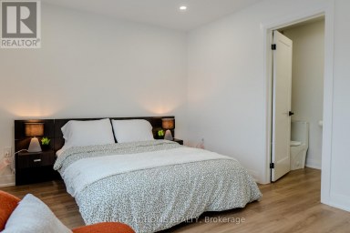 16 HABIBI LANE Toronto (Corso Italia-Davenport) Ontario photo 19