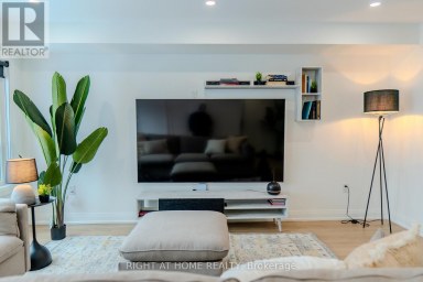 16 HABIBI LANE Toronto (Corso Italia-Davenport) Ontario photo 2