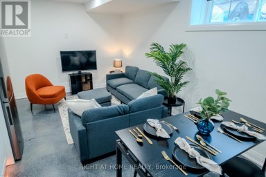 16 HABIBI LANE Toronto (Corso Italia-Davenport) Ontario photo 28