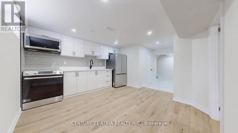 LOWER B - 57 SADDLE RIDGE DRIVE, Toronto (Victoria Village), Ontario, M4A1Z6