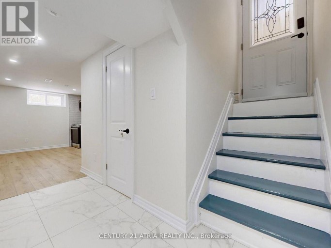LOWER B - 57 SADDLE RIDGE DRIVE, Toronto (Victoria Village), Ontario, M4A1Z6