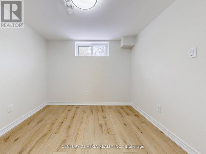 LOWER B - 57 SADDLE RIDGE DRIVE, Toronto (Victoria Village), Ontario, M4A1Z6