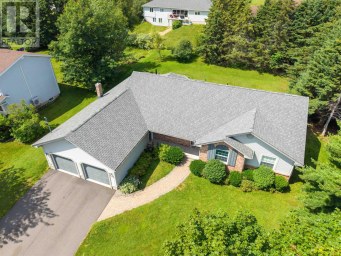 77 Parkside Drive Charlottetown Prince Edward Island photo 4