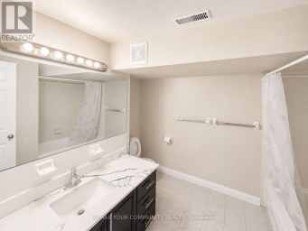 LOWER UNIT - 77 BESWICK DRIVE Newmarket (Central Newmarket) Ontario photo 6