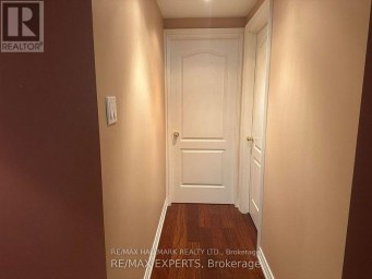 74 COLONEL BERTRAM ROAD Brampton (Snelgrove) Ontario photo 8
