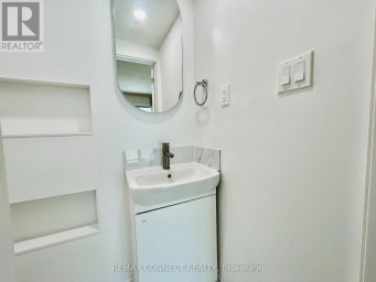 GROUND FLOOR STUDIO - 99 BUSHMILLS SQUARE Toronto (Agincourt North) Ontario photo 13