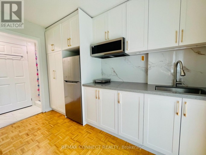GROUND FLOOR STUDIO - 99 BUSHMILLS SQUARE, Toronto (Agincourt North), Ontario, M1V1K5