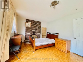 GROUND FLOOR STUDIO - 99 BUSHMILLS SQUARE Toronto (Agincourt North) Ontario photo 7