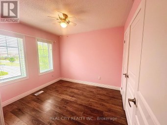 8 BEECHENER STREET Georgina (Sutton & Jackson's Point) Ontario photo 6