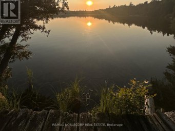 42 TRILLIUM CROSSING Northern Bruce Peninsula Ontario photo 7