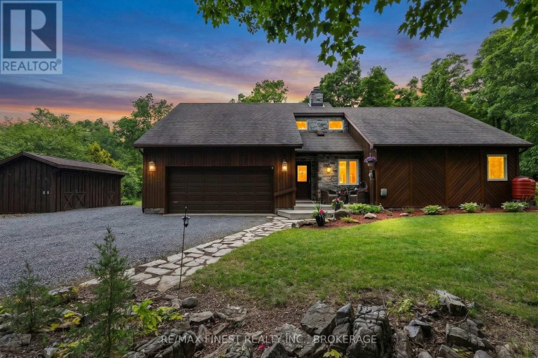 3886 HOLMES ROAD, Frontenac (frontenac South), Ontario, K0H1X0 (ID X13437592)