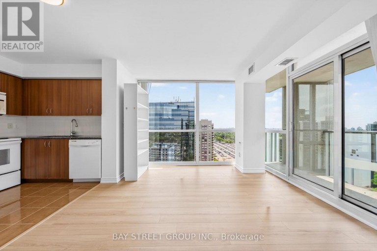 2009 - 5740 YONGE STREET, Toronto (Newtonbrook West), Ontario, M2M3T3
