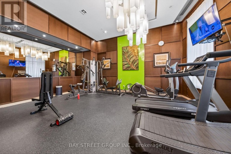 2009 - 5740 YONGE STREET, Toronto (Newtonbrook West), Ontario, M2M3T3
