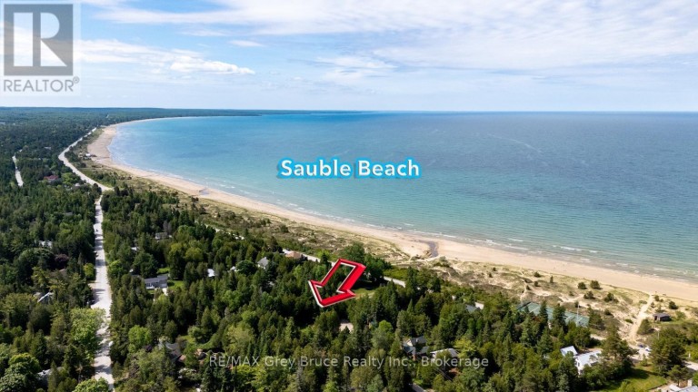 11 ELDRIDGE AVENUE, South Bruce Peninsula, Ontario, N0H2G0