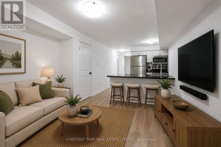 LOWER - 2823 ST CLAIR AVENUE E, Toronto (O'Connor-Parkview), Ontario, M4B1N3