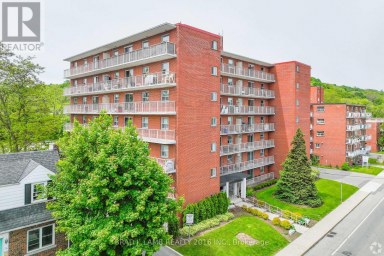 308 - 718 LAWRENCE ROAD E Hamilton (Rosedale) Ontario photo 11